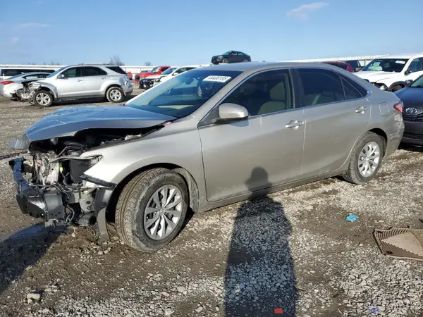 4T1BF1FKXGU530254 2016 TOYOTA CAMRY - Image 1