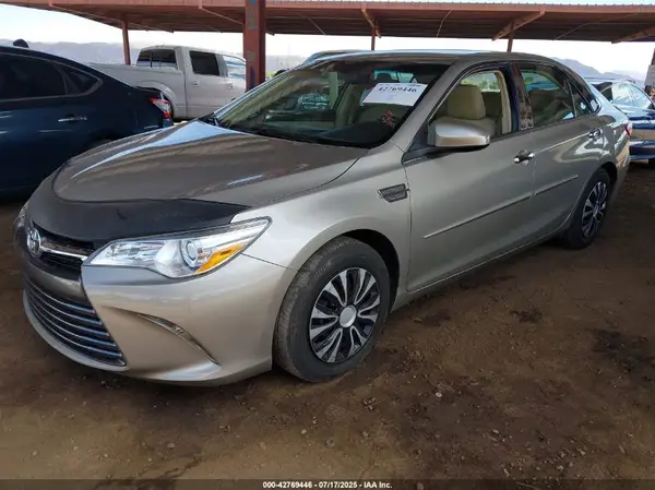 4T1BF1FKXGU531503 2016 TOYOTA CAMRY - Image 2