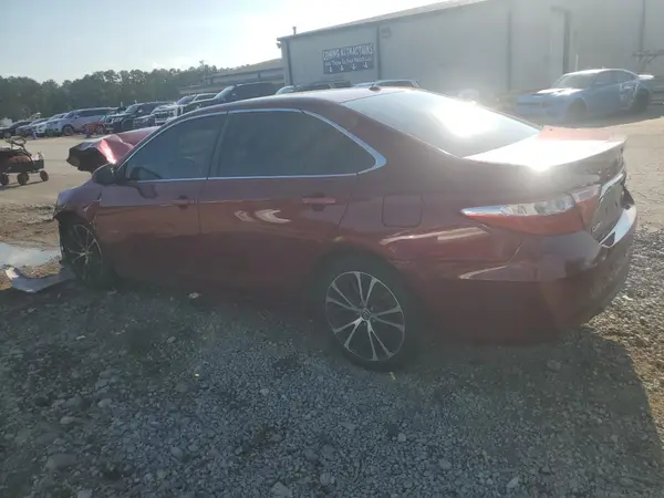 4T1BF1FKXGU540220 2016 TOYOTA CAMRY - Image 2