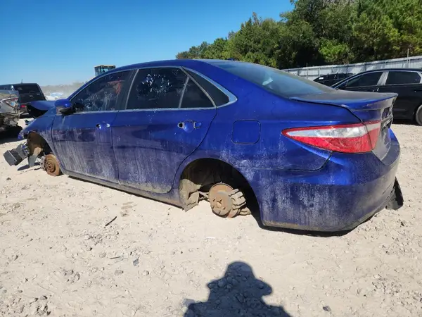 4T1BF1FKXGU544591 2016 TOYOTA CAMRY - Image 2