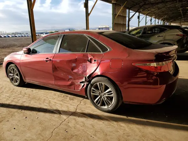 4T1BF1FKXGU547152 2016 TOYOTA CAMRY - Image 2