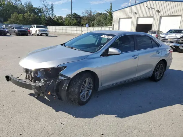 4T1BF1FKXGU547572 2016 TOYOTA CAMRY - Image 1