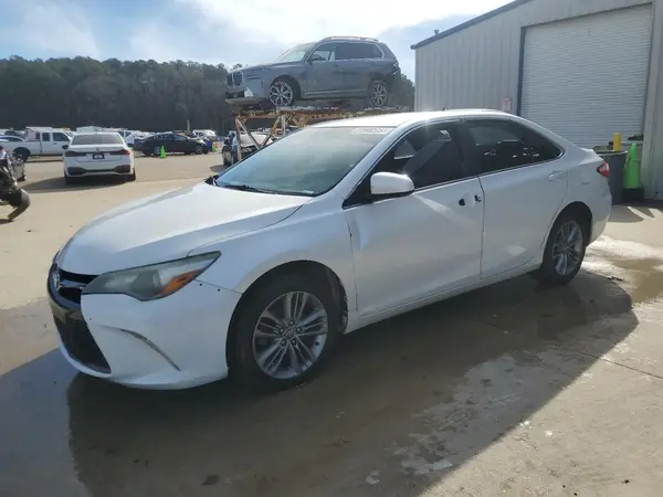 4T1BF1FKXGU549242 2016 TOYOTA CAMRY - Image 1