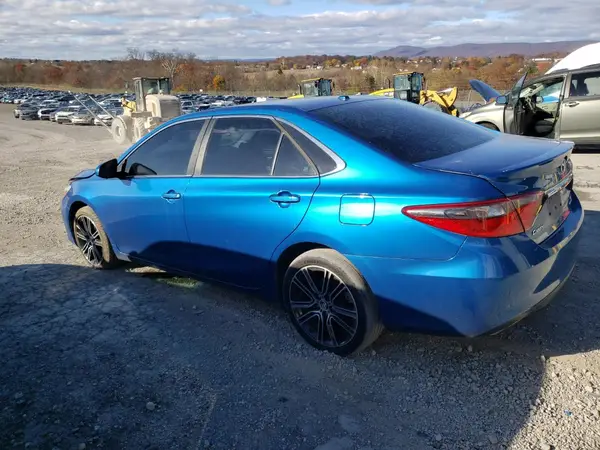 4T1BF1FKXGU550357 2016 TOYOTA CAMRY - Image 2