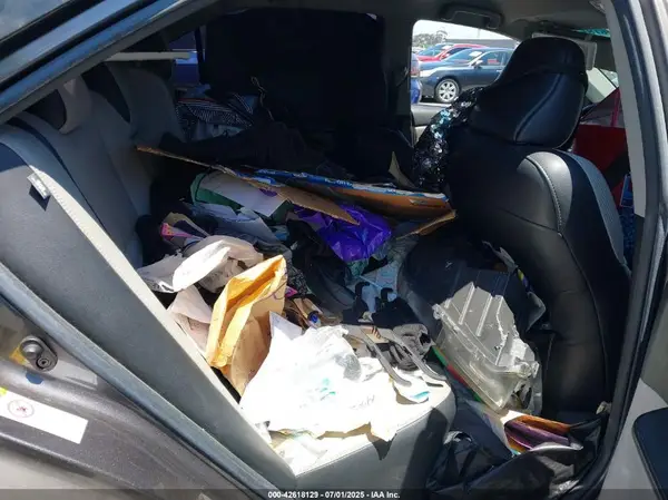 4T1BF1FKXGU551198 2016 TOYOTA CAMRY - Image 8