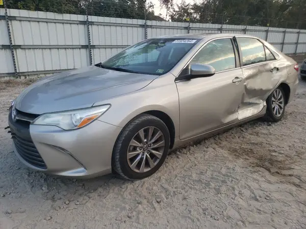 4T1BF1FKXGU552609 2016 TOYOTA CAMRY - Image 1