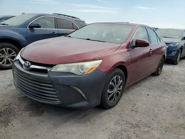 4T1BF1FKXGU553260 2016 TOYOTA CAMRY - Image 1