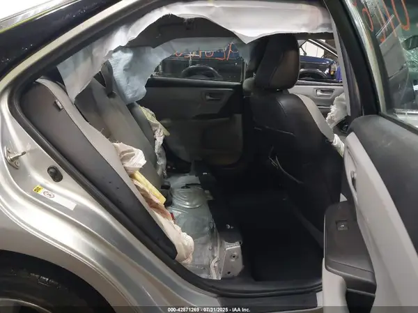 4T1BF1FKXGU556692 2016 TOYOTA CAMRY - Image 8