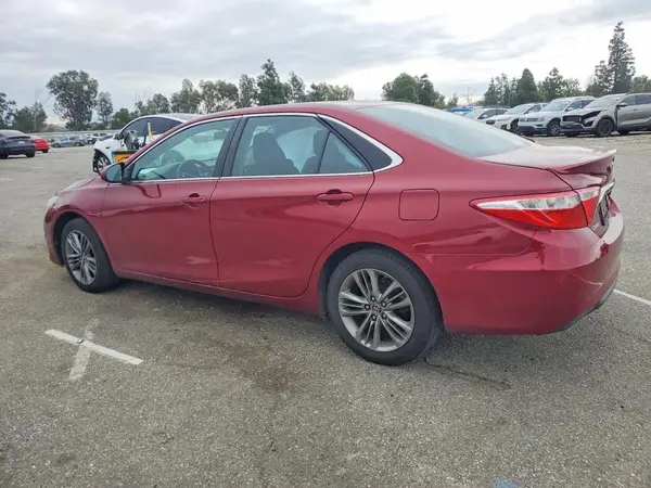 4T1BF1FKXGU563254 2016 TOYOTA CAMRY - Image 2