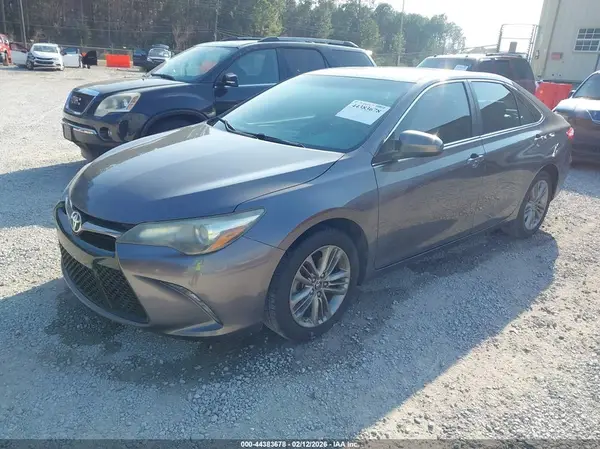 4T1BF1FKXGU564288 2016 TOYOTA CAMRY - Image 2