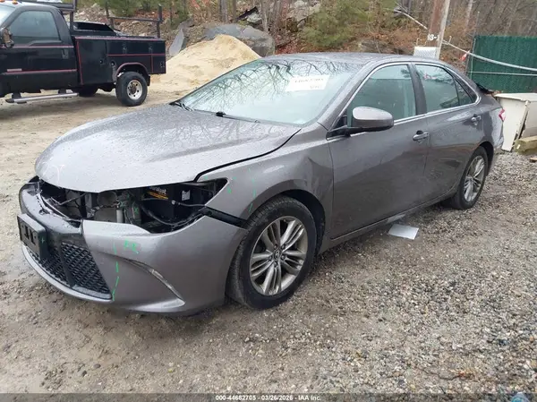 4T1BF1FKXGU569989 2016 TOYOTA CAMRY - Image 2