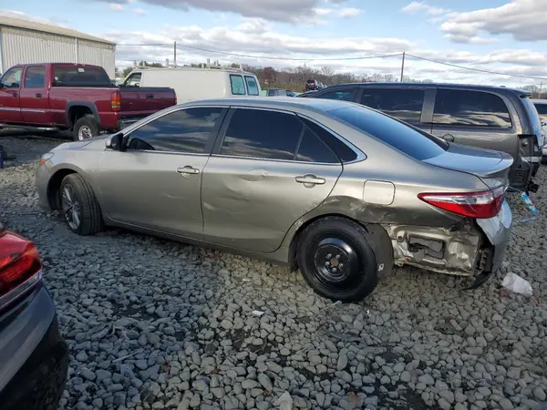 4T1BF1FKXGU570088 2016 TOYOTA CAMRY - Image 2
