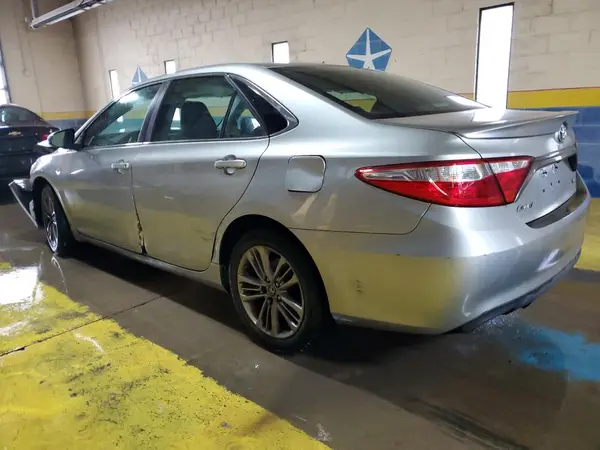 4T1BF1FKXGU570995 2016 TOYOTA CAMRY - Image 2