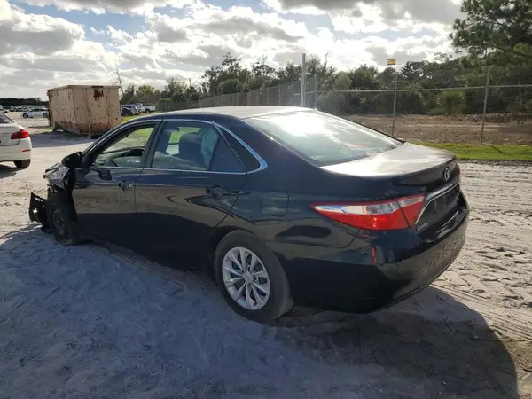 4T1BF1FKXGU574836 2016 TOYOTA CAMRY - Image 2