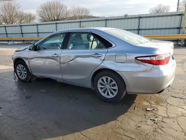 4T1BF1FKXGU575145 2016 TOYOTA CAMRY - Image 2