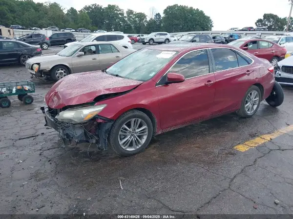 4T1BF1FKXGU584721 2016 TOYOTA CAMRY - Image 2