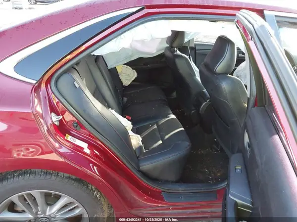 4T1BF1FKXGU586307 2016 TOYOTA CAMRY - Image 8