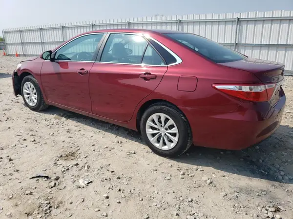 4T1BF1FKXGU586808 2016 TOYOTA CAMRY - Image 2