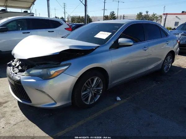 4T1BF1FKXGU590762 2016 TOYOTA CAMRY - Image 2