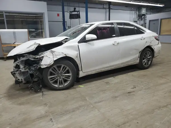 4T1BF1FKXGU591412 2016 TOYOTA CAMRY - Image 1