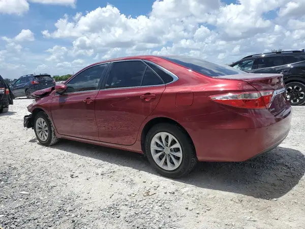 4T1BF1FKXGU593693 2016 TOYOTA CAMRY - Image 2