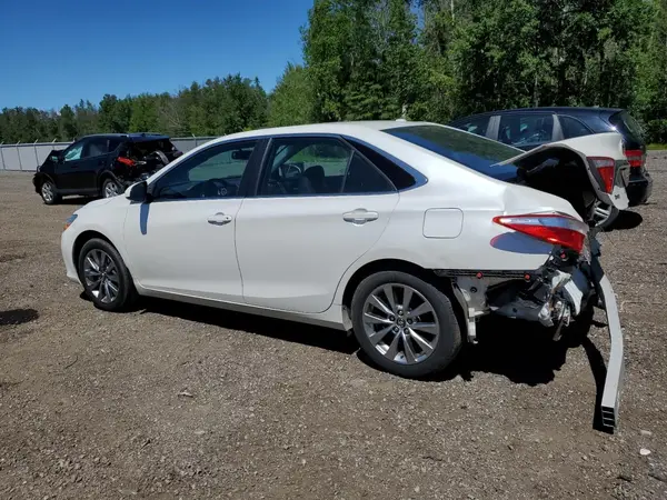 4T1BF1FKXGU593953 2016 TOYOTA CAMRY - Image 2