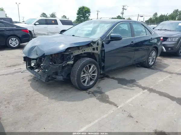4T1BF1FKXGU594374 2016 TOYOTA CAMRY - Image 2