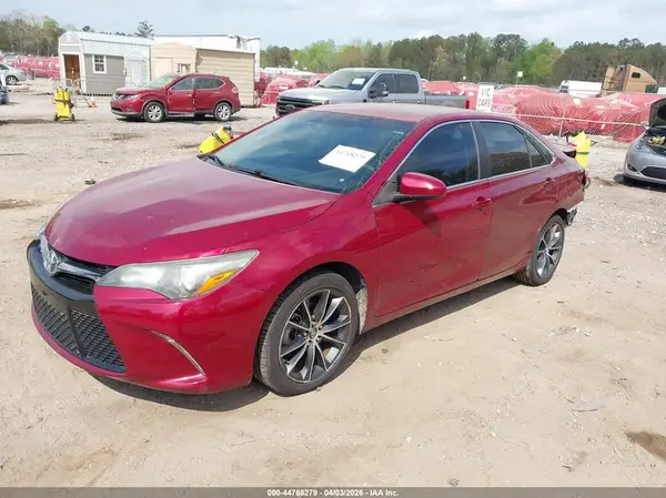 4T1BF1FKXGU599025 2016 TOYOTA CAMRY - Image 2