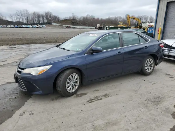 4T1BF1FKXGU601162 2016 TOYOTA CAMRY - Image 1