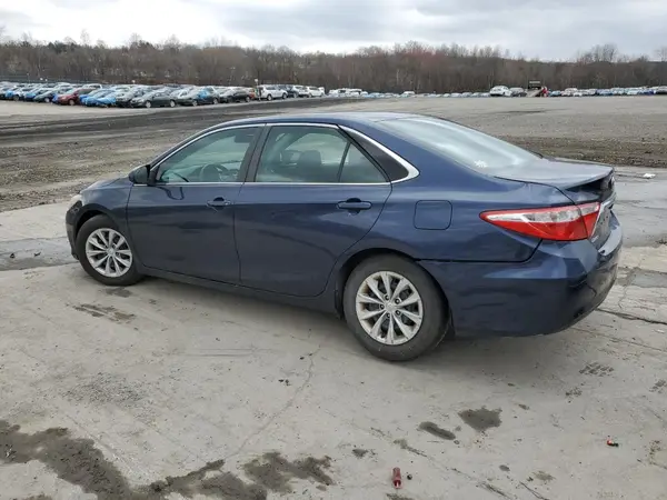 4T1BF1FKXGU601162 2016 TOYOTA CAMRY - Image 2