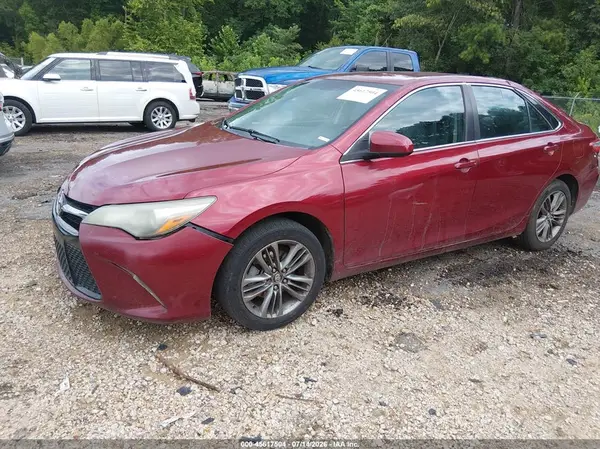 4T1BF1FKXGU602957 2016 TOYOTA CAMRY - Image 2