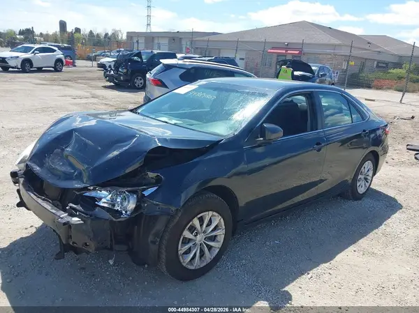 4T1BF1FKXGU603476 2016 TOYOTA CAMRY - Image 2