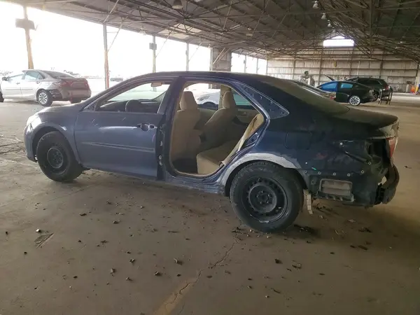 4T1BF1FKXGU605082 2016 TOYOTA CAMRY - Image 2