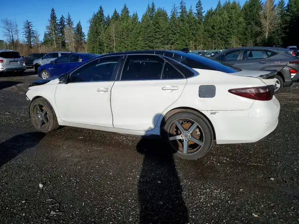 4T1BF1FKXGU605115 2016 TOYOTA CAMRY - Image 2