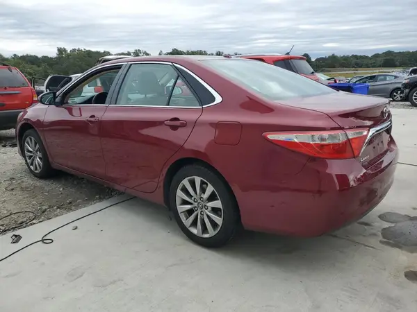 4T1BF1FKXGU605261 2016 TOYOTA CAMRY - Image 2