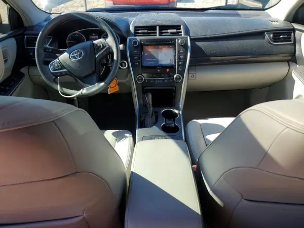 4T1BF1FKXGU606104 2016 TOYOTA CAMRY - Image 8