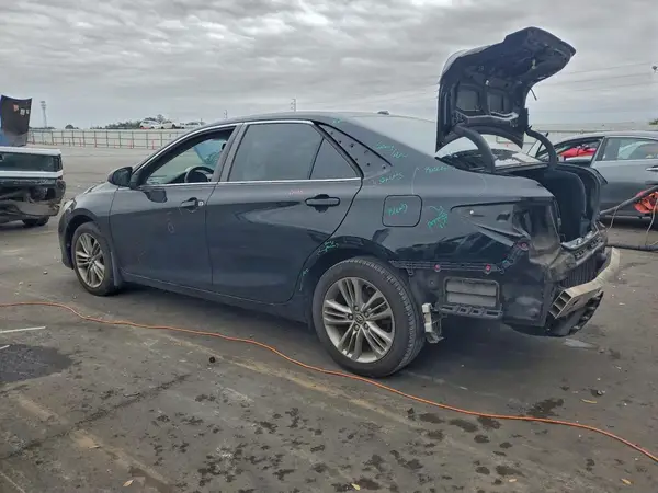 4T1BF1FKXGU606460 2016 TOYOTA CAMRY - Image 2