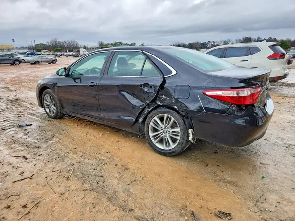 4T1BF1FKXGU615370 2016 TOYOTA CAMRY - Image 2