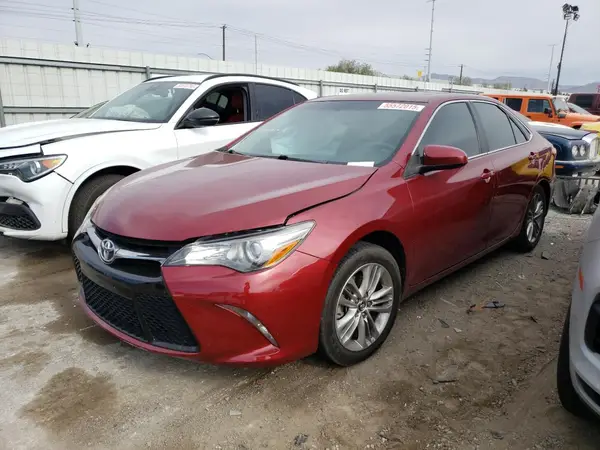 4T1BF1FKXGV509047 2016 TOYOTA CAMRY - Image 1