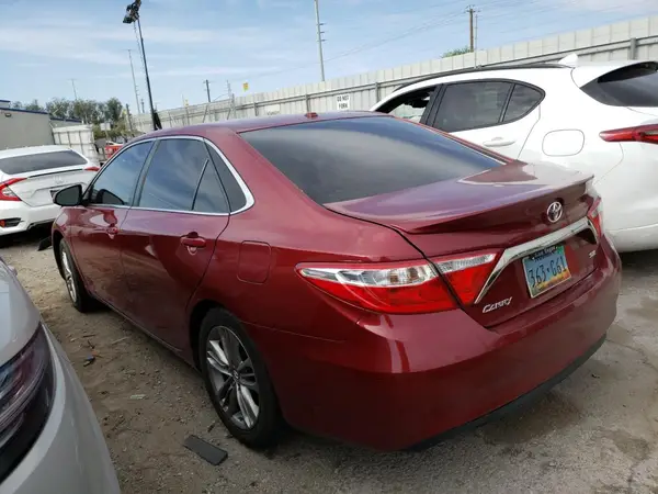 4T1BF1FKXGV509047 2016 TOYOTA CAMRY - Image 2