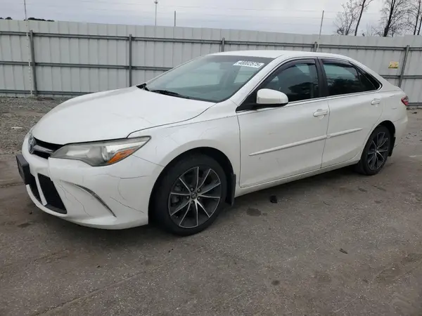 4T1BF1FKXHU270908 2017 TOYOTA CAMRY - Image 1
