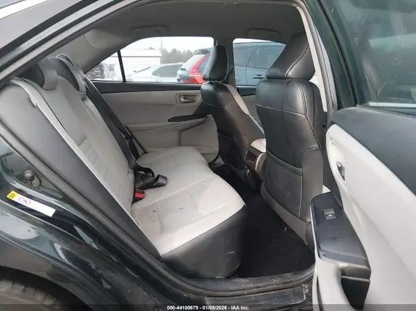 4T1BF1FKXHU272352 2017 TOYOTA CAMRY - Image 8