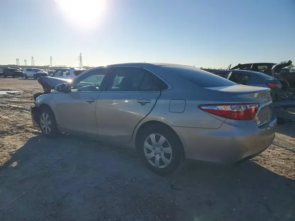4T1BF1FKXHU272769 2017 TOYOTA CAMRY - Image 2