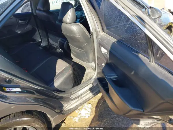 4T1BF1FKXHU273422 2017 TOYOTA CAMRY - Image 8