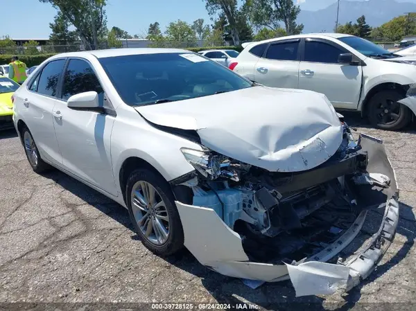 4T1BF1FKXHU286378 2017 TOYOTA CAMRY - Image 1