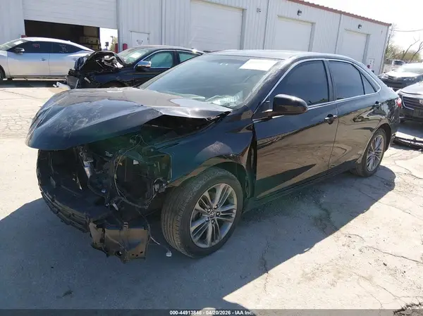 4T1BF1FKXHU287546 2017 TOYOTA CAMRY - Image 2