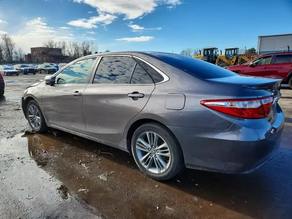 4T1BF1FKXHU289541 2017 TOYOTA CAMRY - Image 2