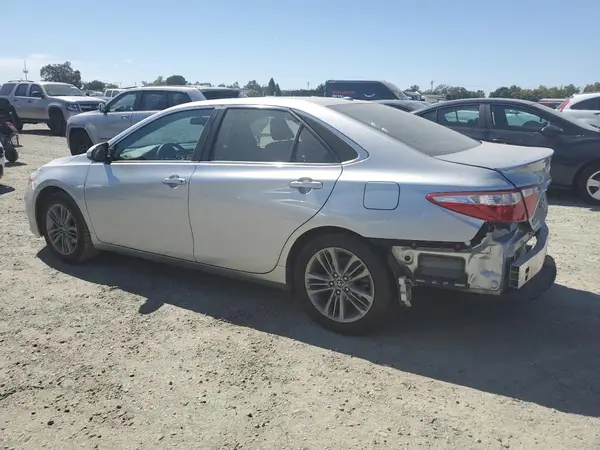 4T1BF1FKXHU291547 2017 TOYOTA CAMRY - Image 2