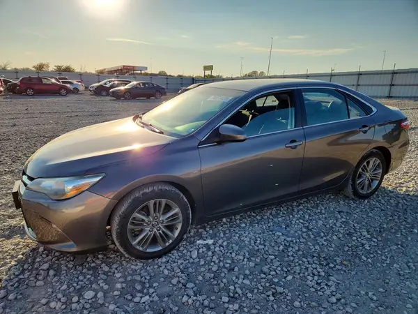 4T1BF1FKXHU292648 2017 TOYOTA CAMRY - Image 1