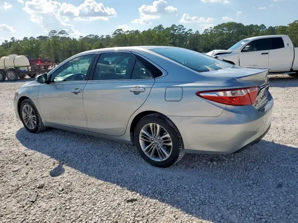4T1BF1FKXHU302627 2017 TOYOTA CAMRY - Image 2
